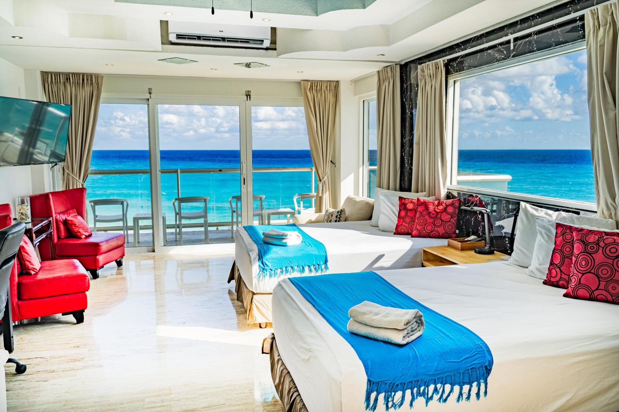 Paradise Beachfront & Nightlife Heart Cancun Exterior photo